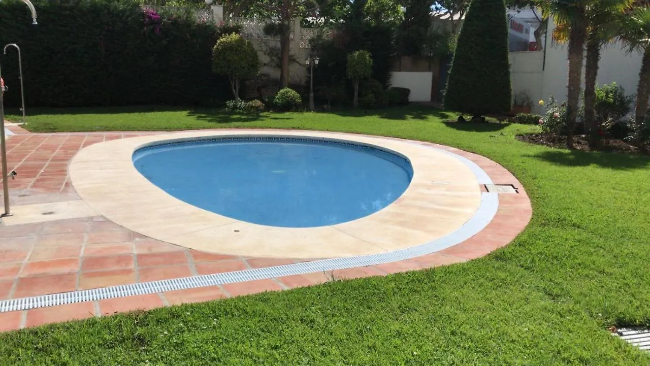 Puerto Azul - Eaw Homes Marbella Spain